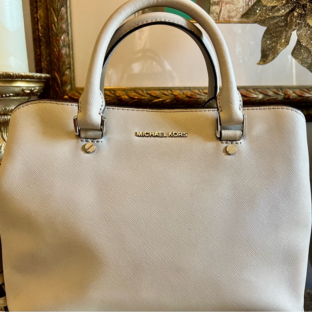 Michael‎ Kors Elegant Cream Satchel